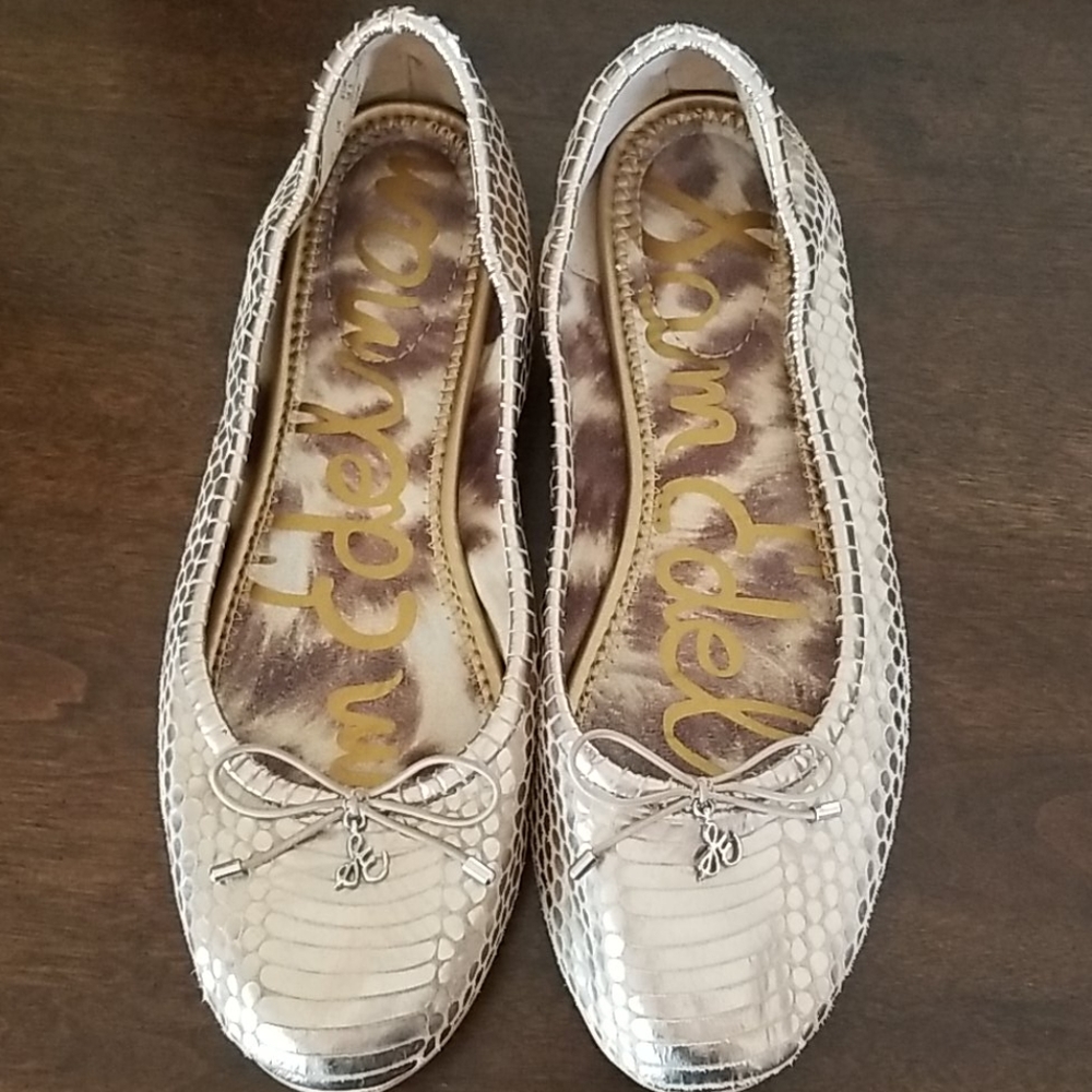 Sam Edelman Felicia Gold Metallic Ballet Flats - Picture 2 of 8